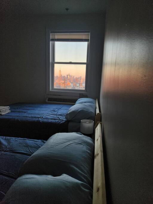 Luxurious 2 Bed ! Mins To Nyc! Apartment Union City Exterior photo